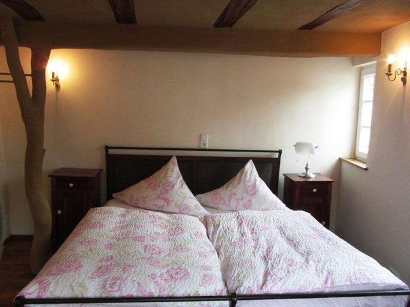 Haus Nostalgie Apartman Kleinheubach Szoba fotó